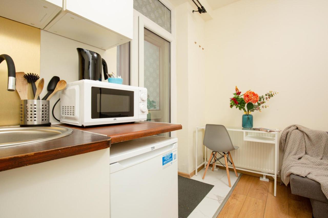 Micro Apartment Miaczynska By Noclegi Renters Варшава Екстер'єр фото